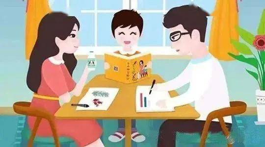 高港区 因地制宜巧布置，家庭教育润万家